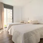 Isea 04 By Interhome كاليبي