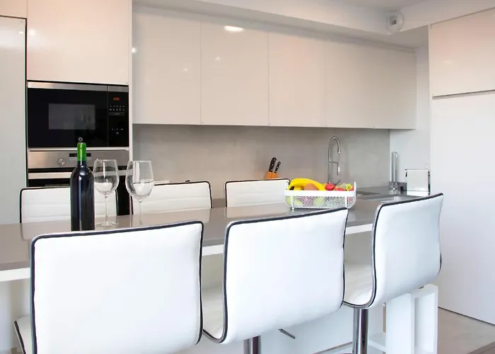 Isea 04 By Interhome Calp